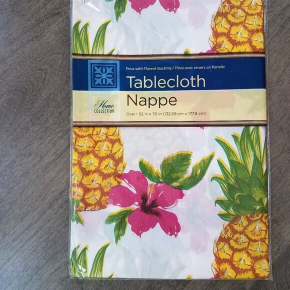 NWT Tablecloth PEVA with Flanel Backing - Picture 1 of 2
